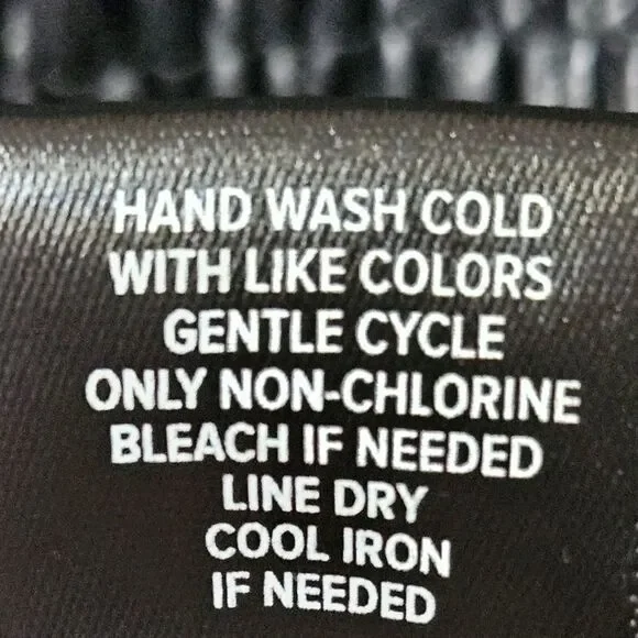 TORRID BlackβPeplum Fauxe Leather Crop Smocked Tank Top Classic Preppy 1X - Picture 14 of 16